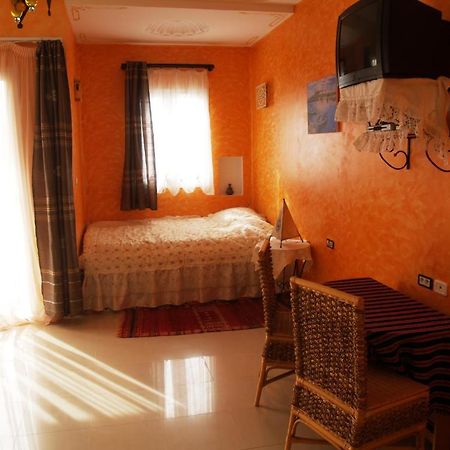 Dar El Amen Appartements Mehdiye Oda fotoğraf